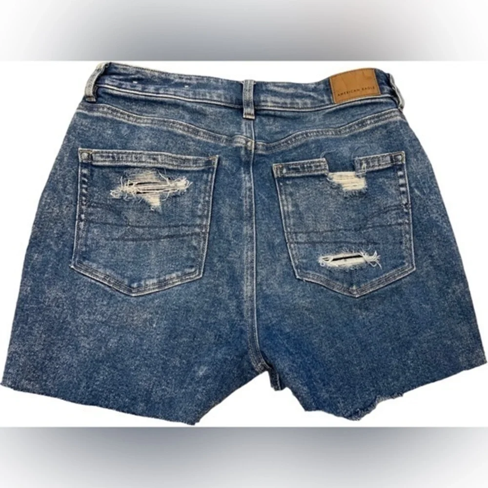 American Eagle Stretch‎ Distressed Mom Short Womens Size 4